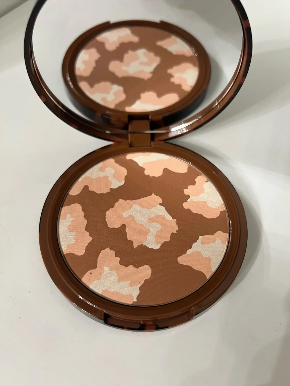 New Douglas Big Bronzer Bronzing Powder for Face & Body - Brown